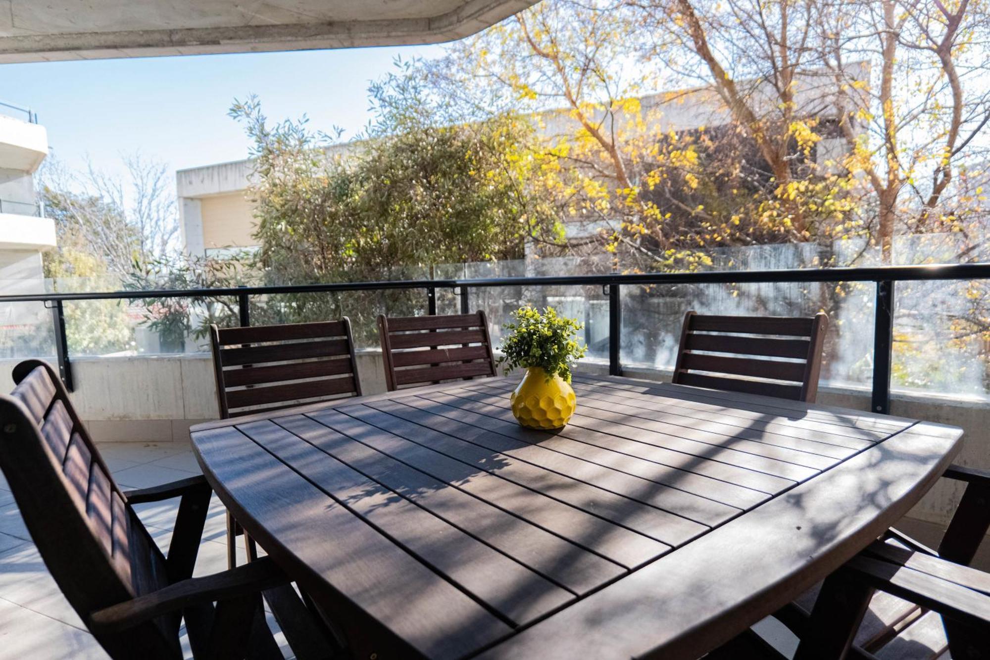 Large Executive 3 Bedroom Yarralumla 外观 照片